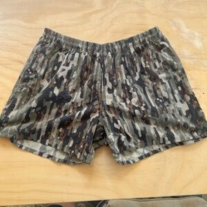 Duck Camp Mens medium Scout Shorts 5"